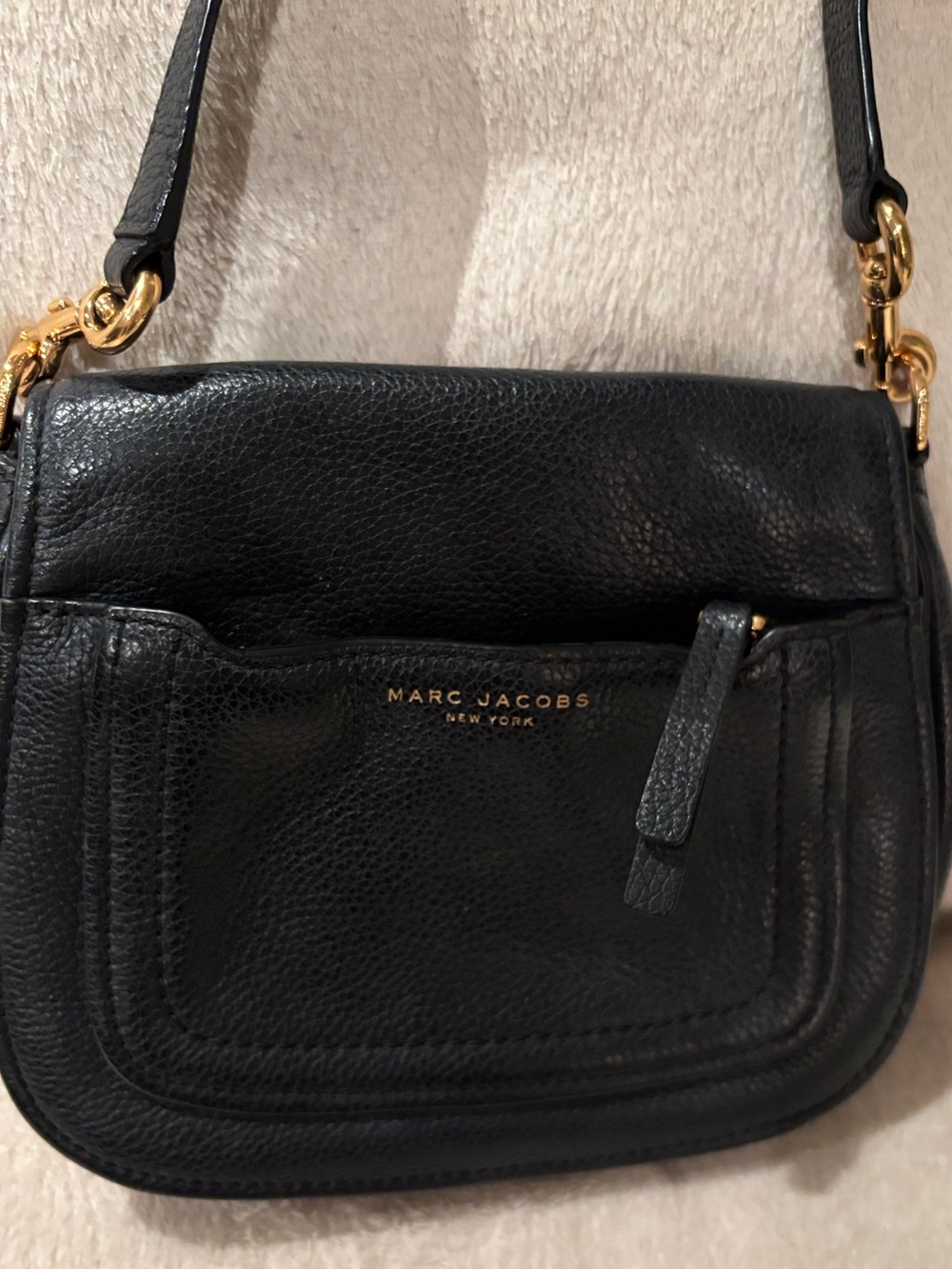 Marc Jacobs Black Leather Pebbled Crossbody with Gold Hardware
